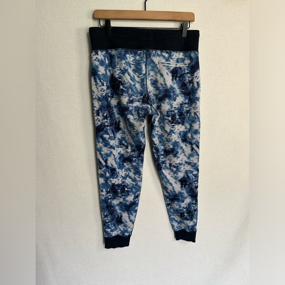 LULULEMON Blue Tie Dye Zip Up Jogger Sweatpants Women’s Size 8 - Picture 6 of 11